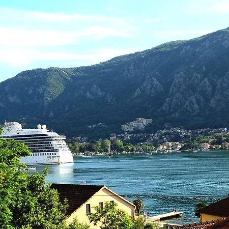 Apartments Krstos Place Kotor Exteriör bild